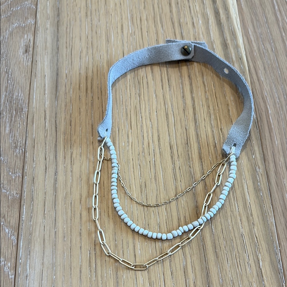 Twine & Twig classic gold short chain
